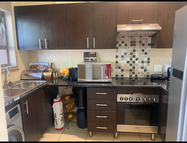 3 BEDROOM TOWNHOUSE FOR SALE IN MULBARTON